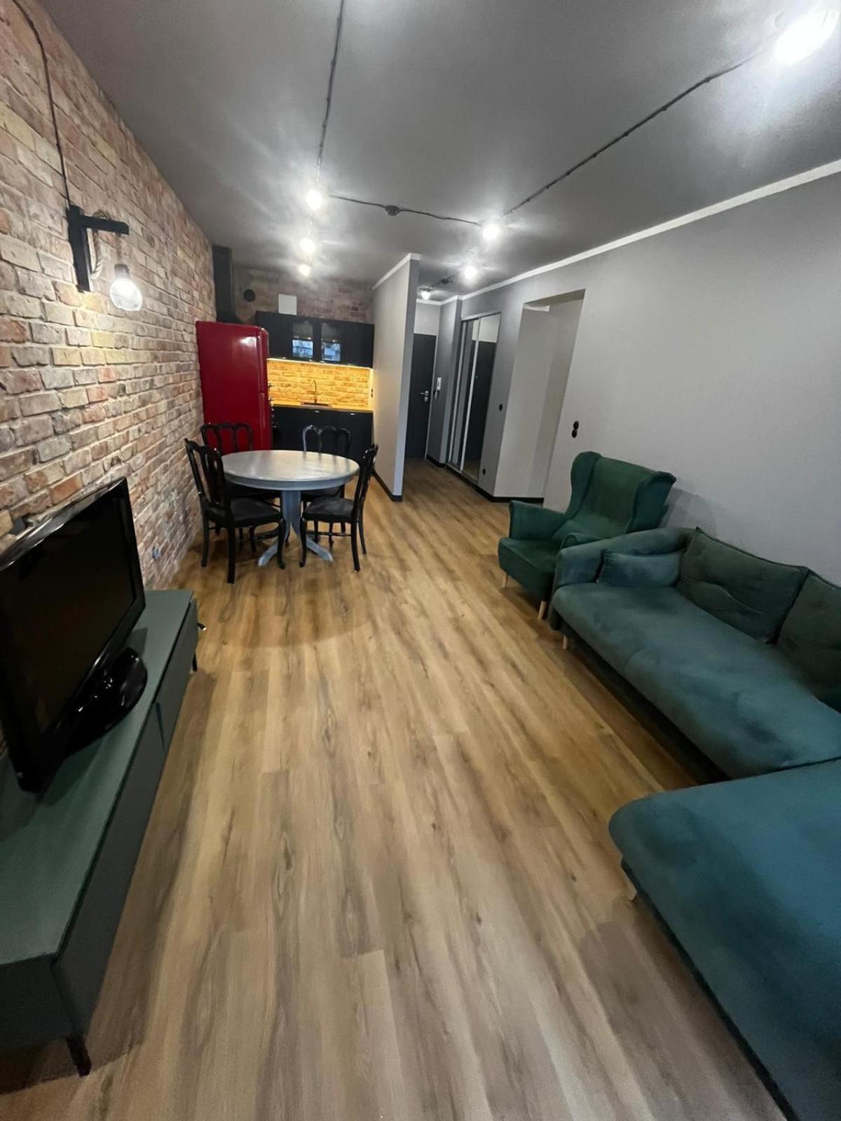 Apartament Z Widokiem Na Stadion Styl Industrialny Jedyny Taki Check In 24 H Poznan Dış mekan fotoğraf