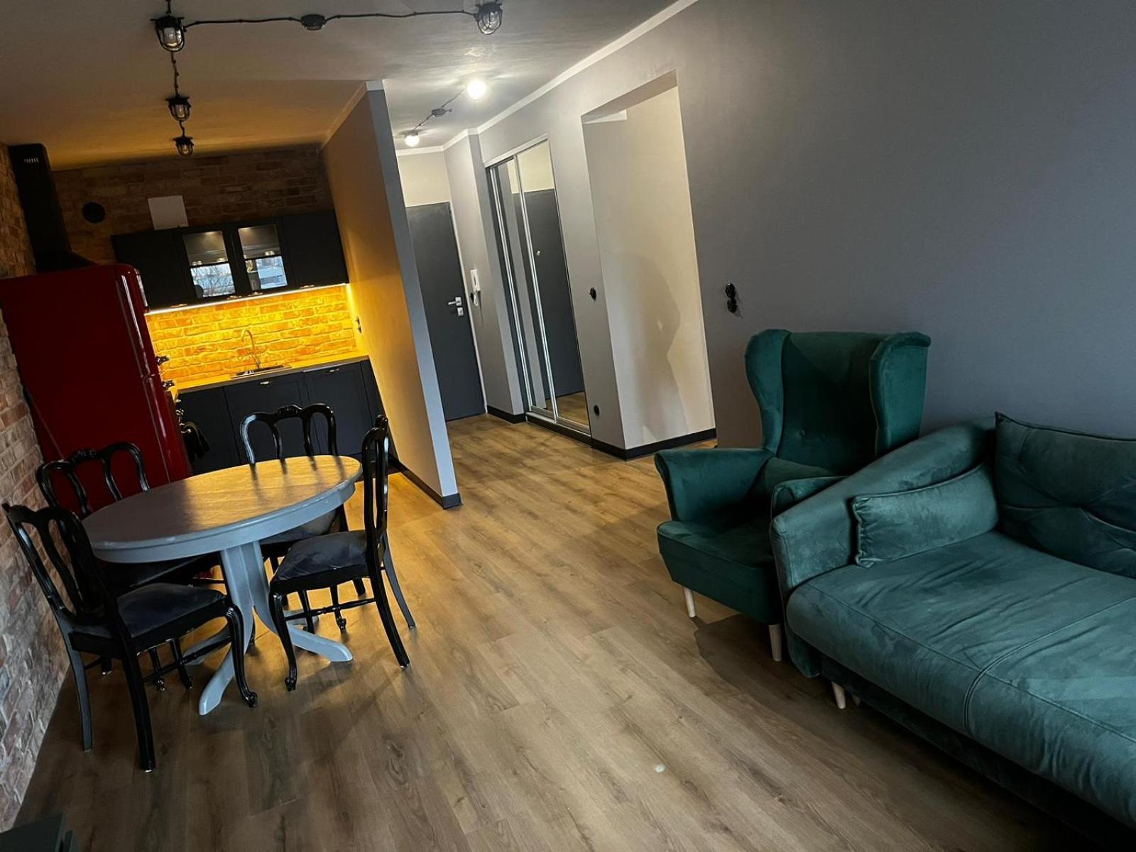 Apartament Z Widokiem Na Stadion Styl Industrialny Jedyny Taki Check In 24 H Poznan Dış mekan fotoğraf