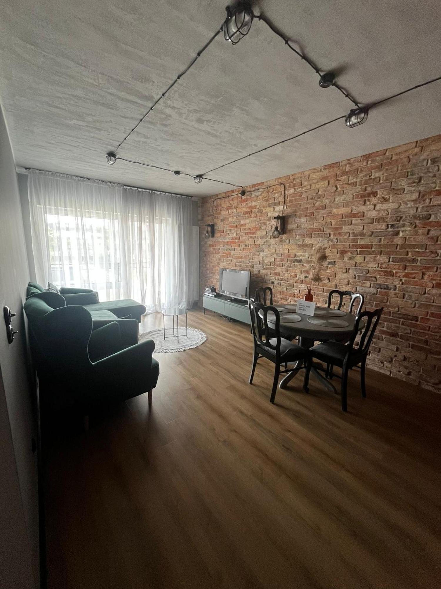 Apartament Z Widokiem Na Stadion Styl Industrialny Jedyny Taki Check In 24 H Poznan Dış mekan fotoğraf